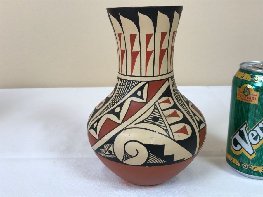 C Tosa Jemez Native American Indian Pottery [Photo 5]