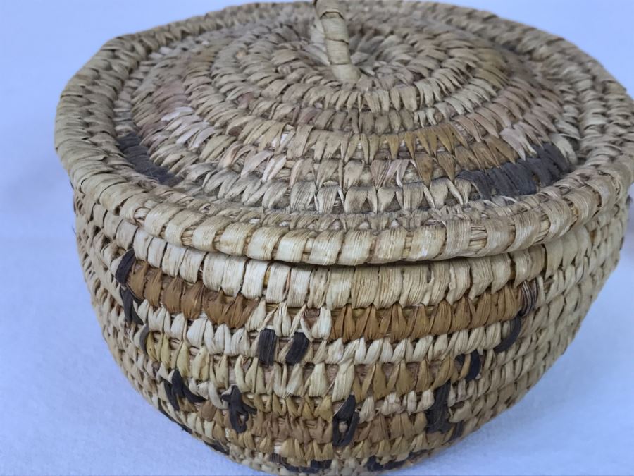 Native American Indian Basket With Lid [Photo 6]