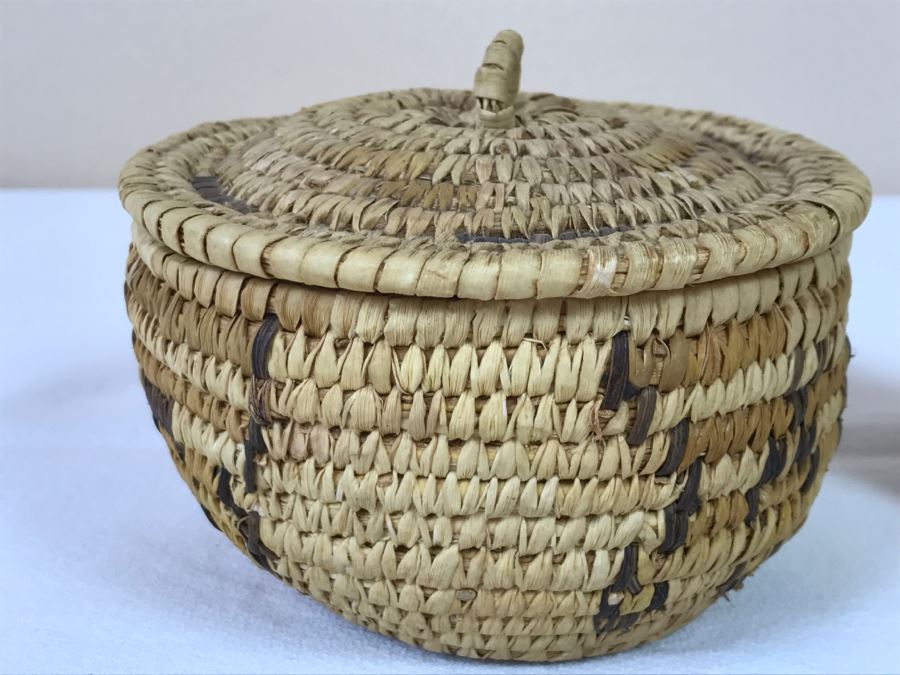 Native American Indian Basket With Lid [Photo 9]