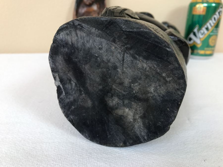 Pair Of Ethnic Carved Wooden Mother And Child Sculptures [Photo 19]