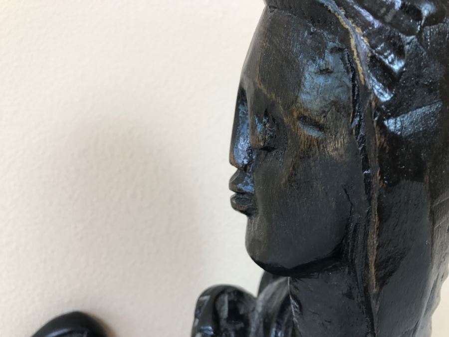 Pair Of Ethnic Carved Wooden Mother And Child Sculptures [Photo 17]