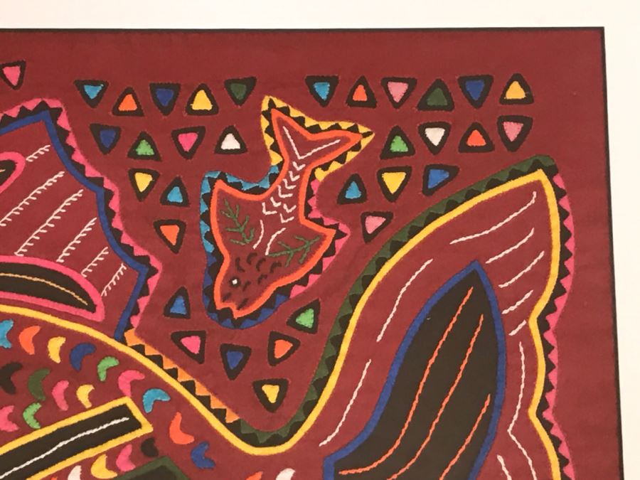 Framed Guatamalan Fish Embroidery [Photo 5]