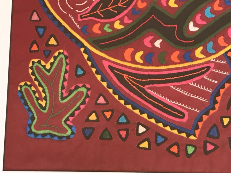 Framed Guatamalan Fish Embroidery [Photo 7]