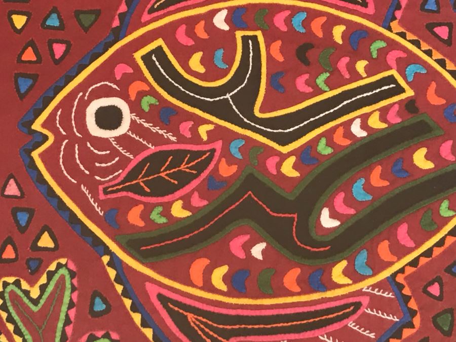 Framed Guatamalan Fish Embroidery [Photo 3]