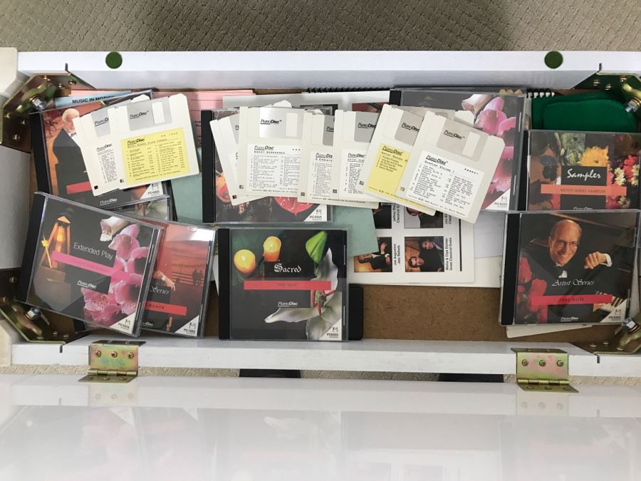 WM. Knable & Co. KN-500 Player Piano With Piano Disc Model PDS-128 PLUS With Bench And Collection Of Piano Discs (See Details) [Photo 33]