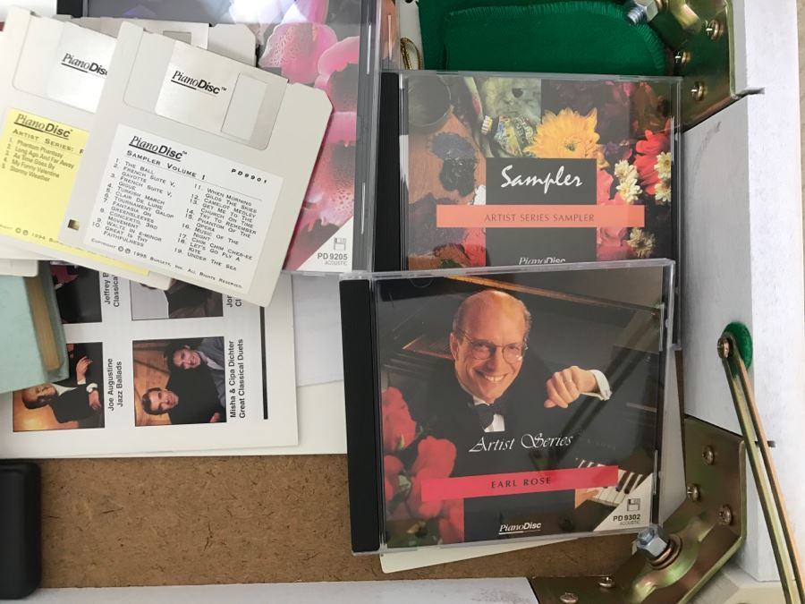 WM. Knable & Co. KN-500 Player Piano With Piano Disc Model PDS-128 PLUS With Bench And Collection Of Piano Discs (See Details) [Photo 39]