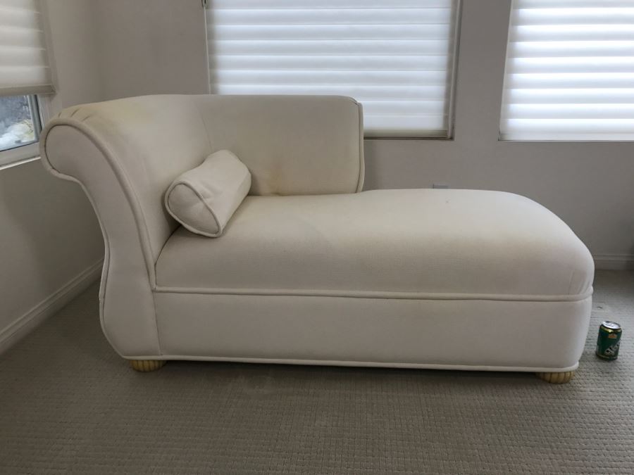 Stylish Chaise Lounge (Some Areas Of Staining As Shown In Photos) [Photo 2]