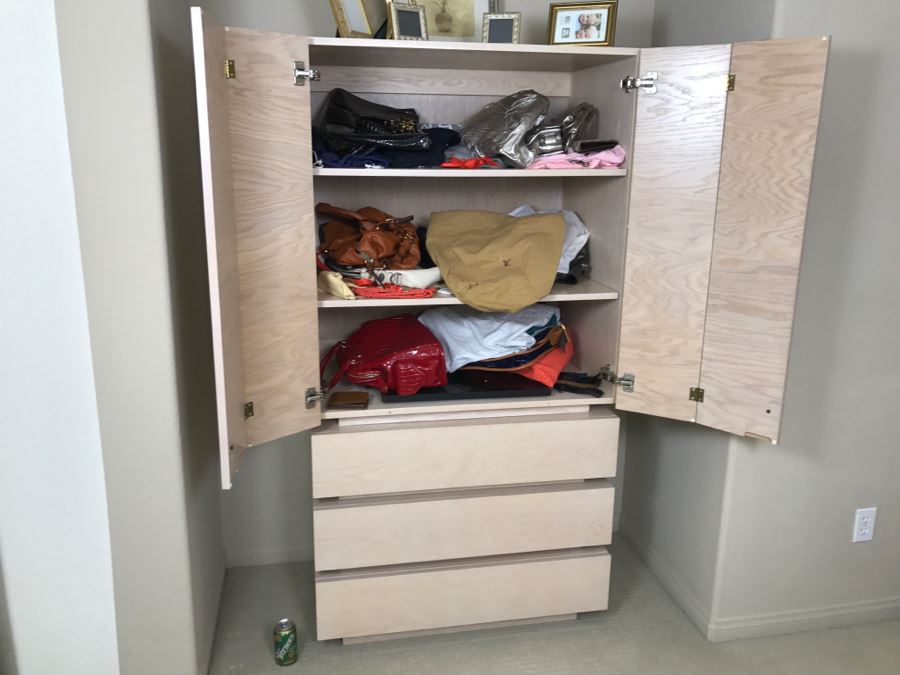 Modern Dresser Cabinet Armoire 3'H X 22'D X 69'H [Photo 1]
