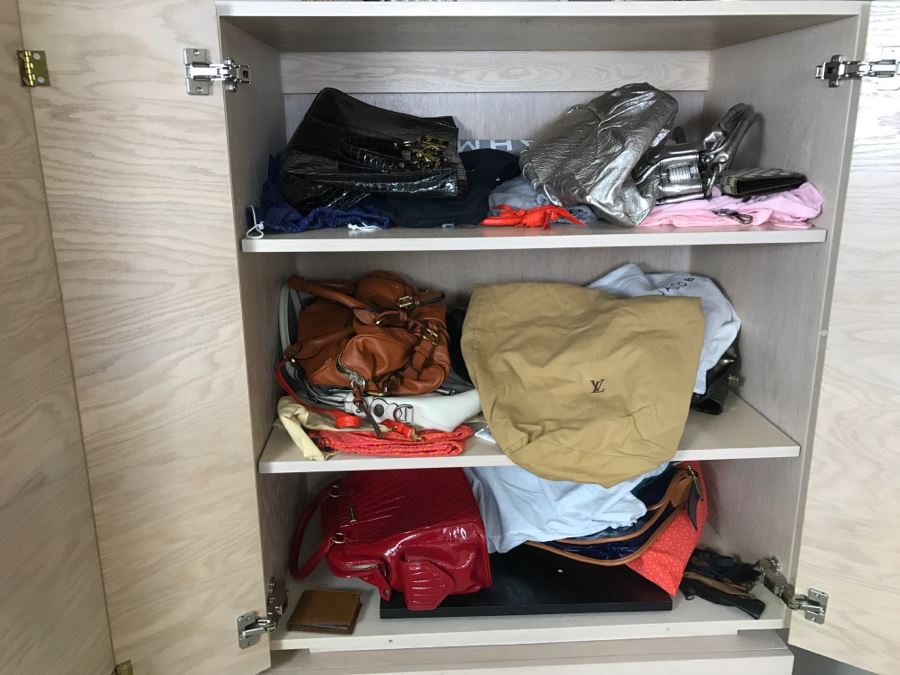 Modern Dresser Cabinet Armoire 3'H X 22'D X 69'H [Photo 6]