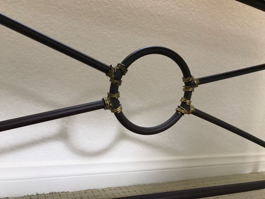 Rustic Writing Table Desk With Desk Chair 50'W X 26'D X 31'H [Photo 11]