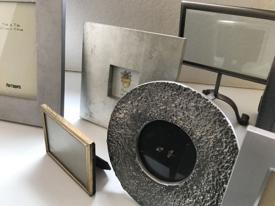 Large Picture Frame Lot [Photo 14]