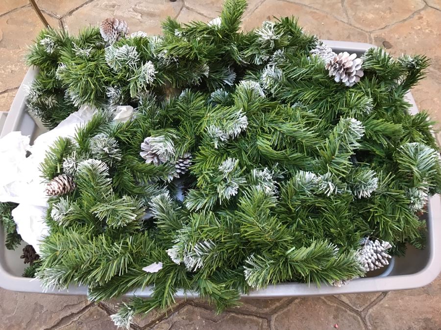 Tub Full Of Artificial Lighted Garland Decorations [Photo 2]