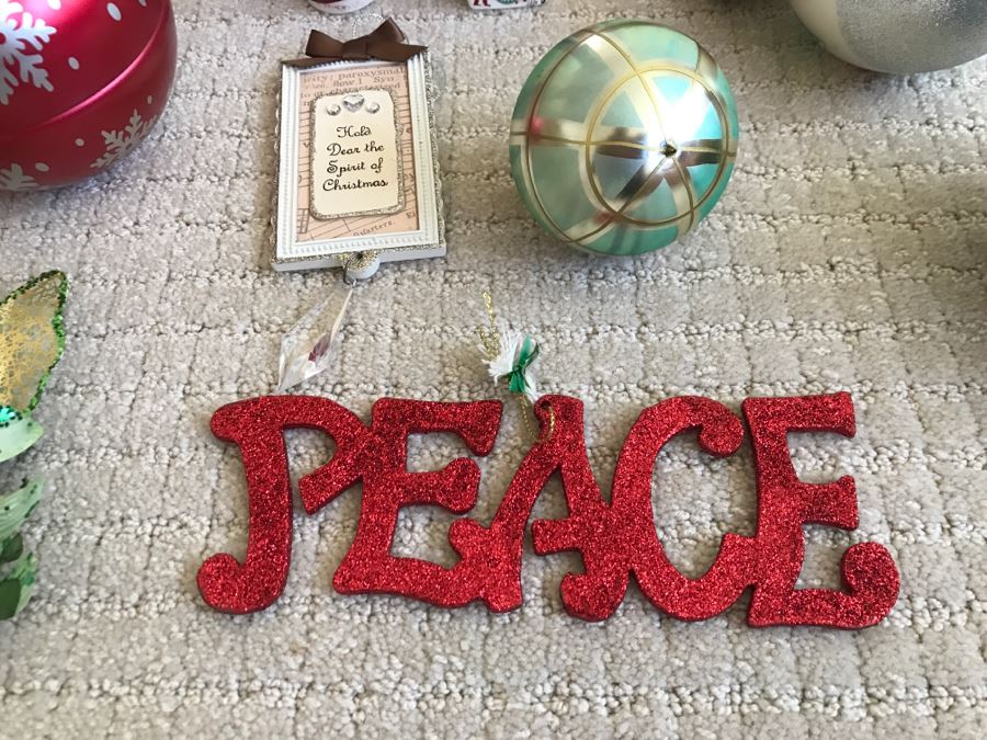 Christmas Ornaments Decoration Lot [Photo 3]