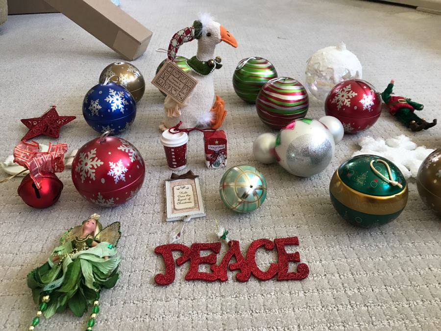 Christmas Ornaments Decoration Lot [Photo 13]
