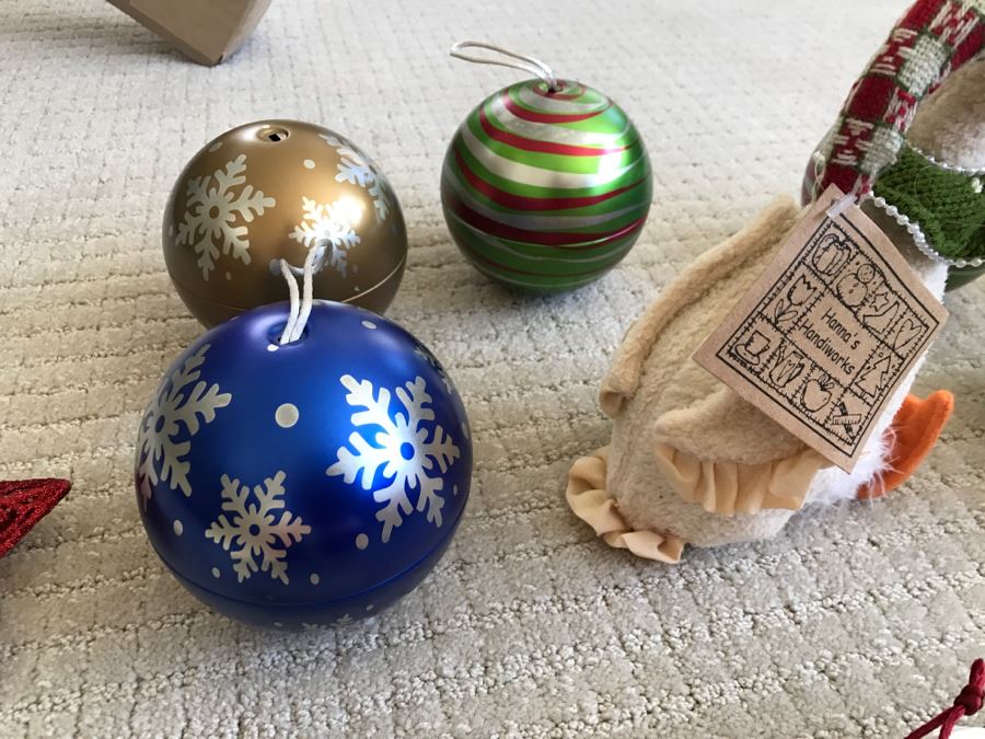Christmas Ornaments Decoration Lot [Photo 12]