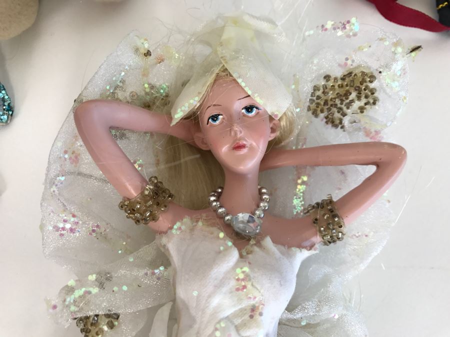 Set Of Collectible Katherine's Collection At Silver Lake Collector's Limited Edition Dolls (Several Missing Tags And May Not Be Katherine's Collection Dolls) [Photo 29]