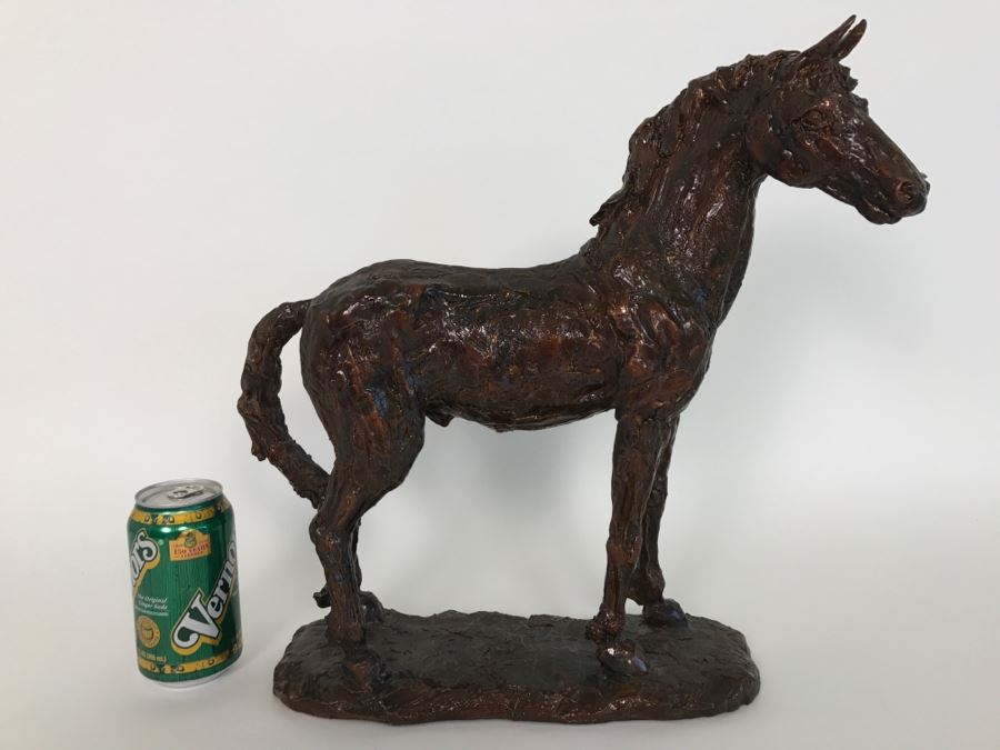 resin horse head statue