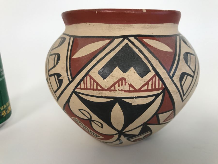 Native American Indian Pottery