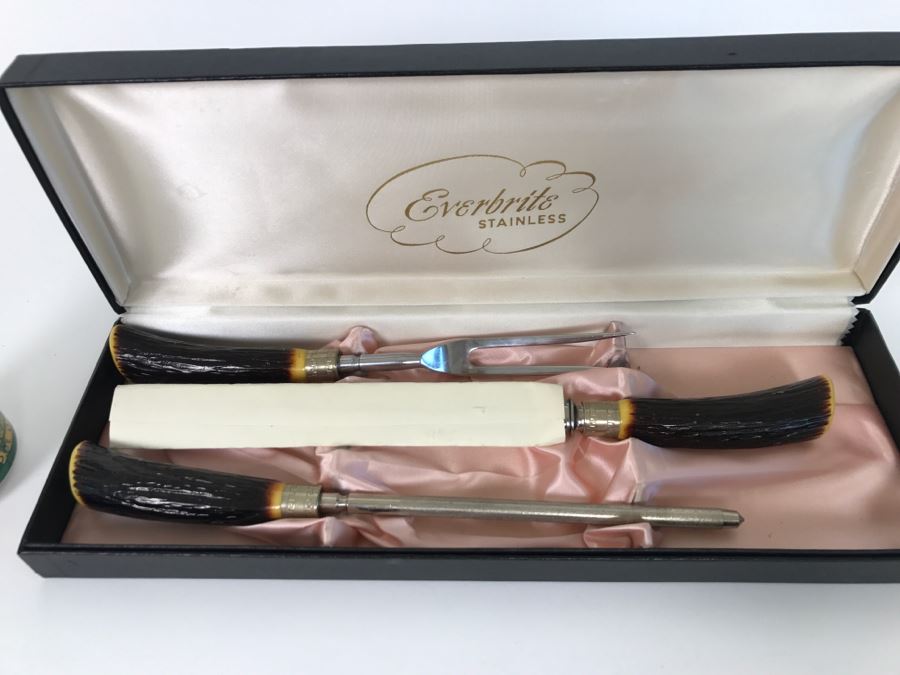 Westall Richardson Carving Set With Knife, Fork And Sharpener In Original Box Made In Sheffield England [Photo 3]