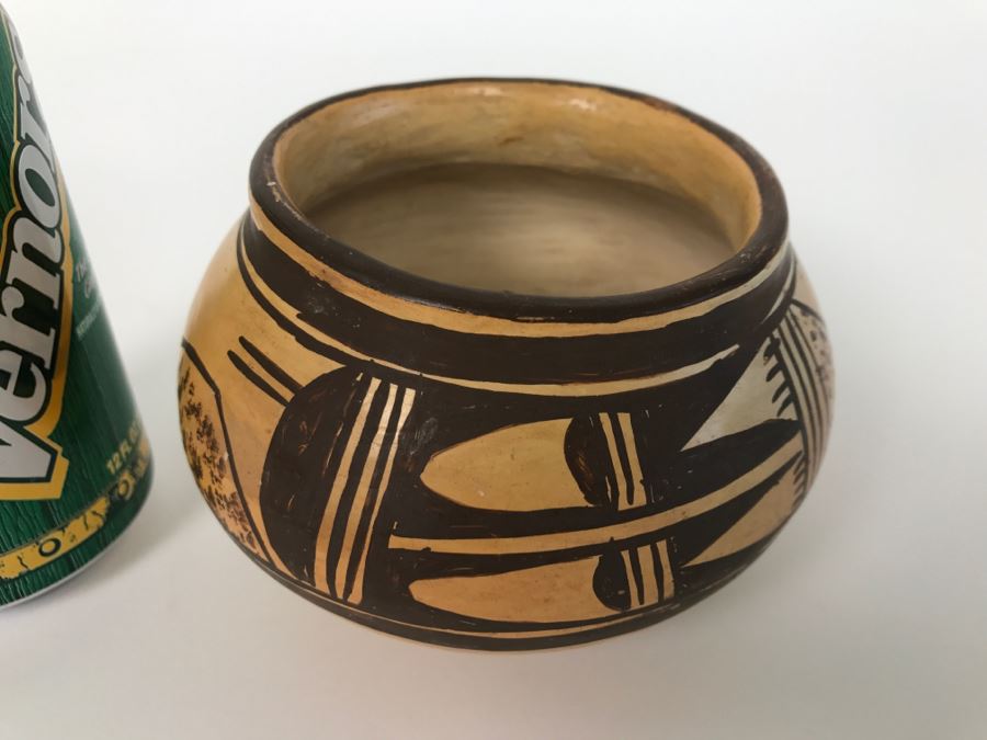 Native American Indian Pottery [Photo 3]