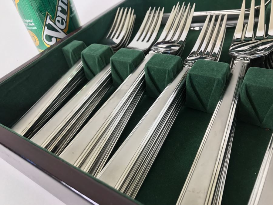 Large Set Of Splendide 18/8 Stainless Steel Flatware In Silverware Box Apx Service For 11 [Photo 5]