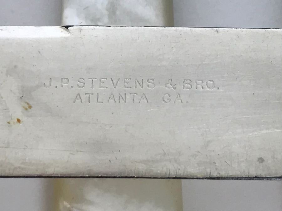 Set Of Vintage Sterling Silver And Mother Of Pearl Handle Knives By J.P. Stevens & Bro Atlanta GA Landers, Fray & Clark And Sterling Silver Handle Server [Photo 5]