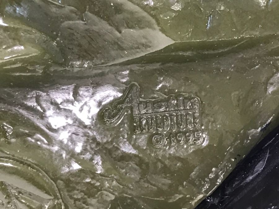 V&A Horse Head Reproduction Green Resin Sculpture by Austin Sculpture 1995 [Photo 10]