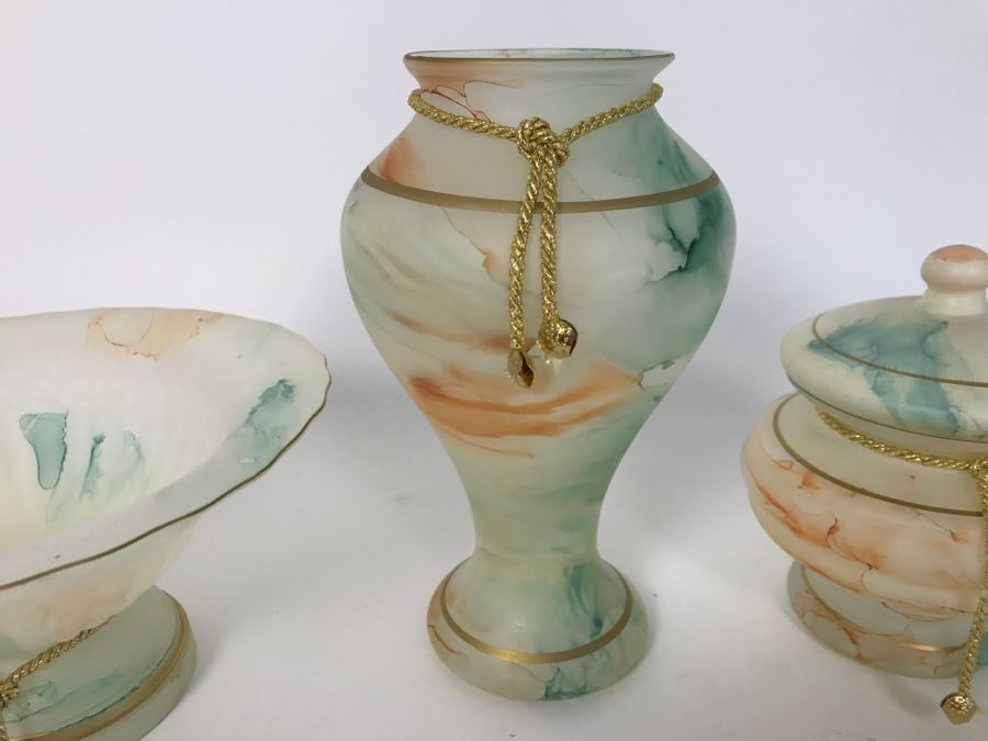 Set Of (3) Glass Vases And Bowls [Photo 5]