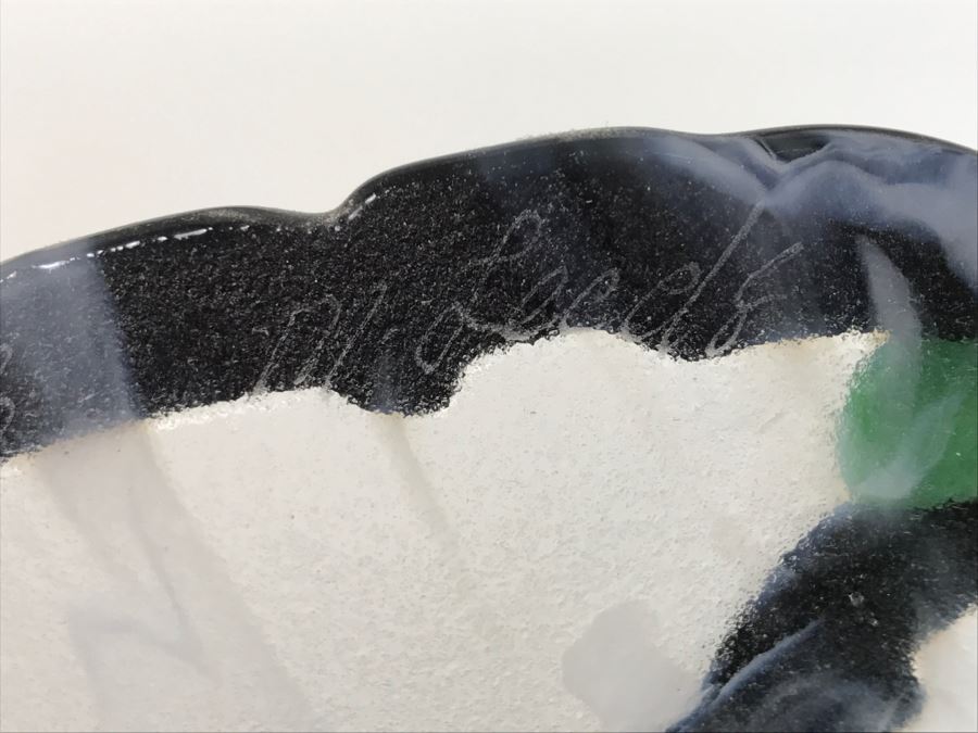 Large Art Glass Plate With Vine Motif Signed Clarita 1998 M. Leeds With Acrylic Stand [Photo 12]