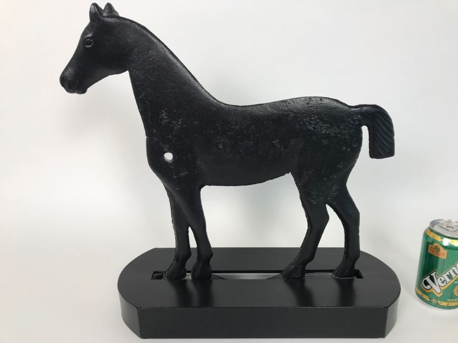 Large Black Metal Horse Sculpture [Photo 2]