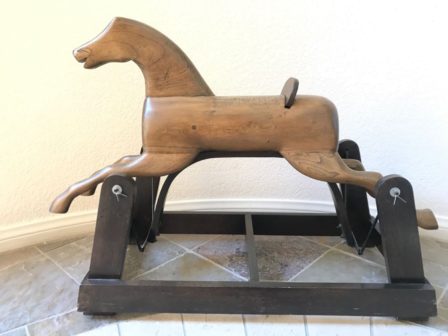 Wooden Folk Art Rocking Horse [Photo 3]