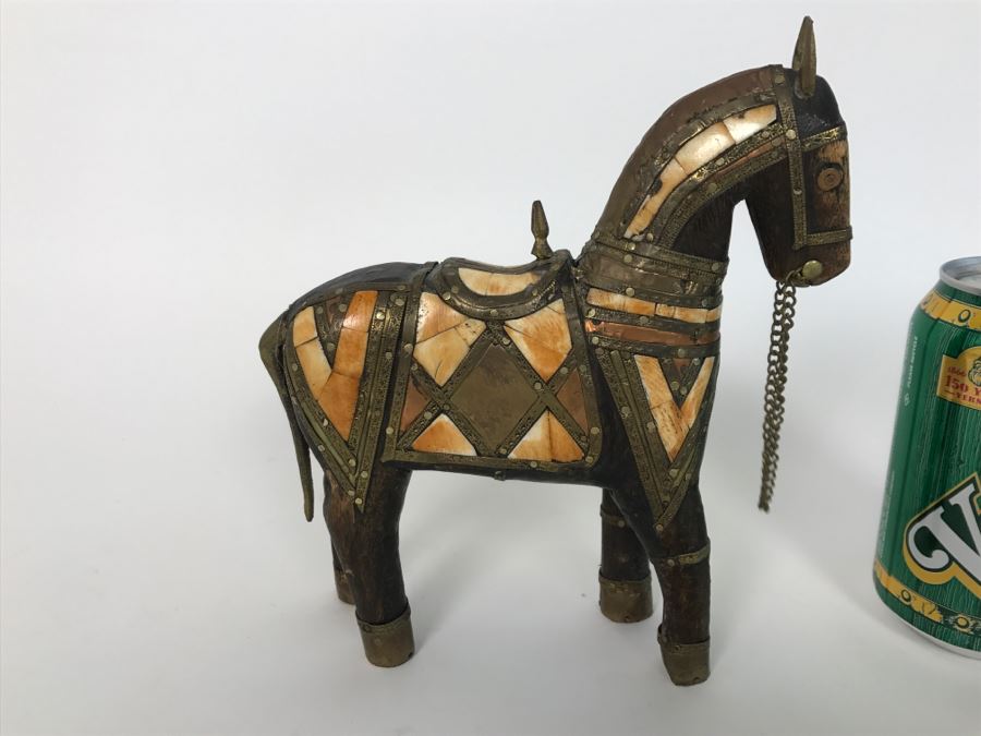 Wooden Horse With Metal And Stone Inlaid [Photo 8]