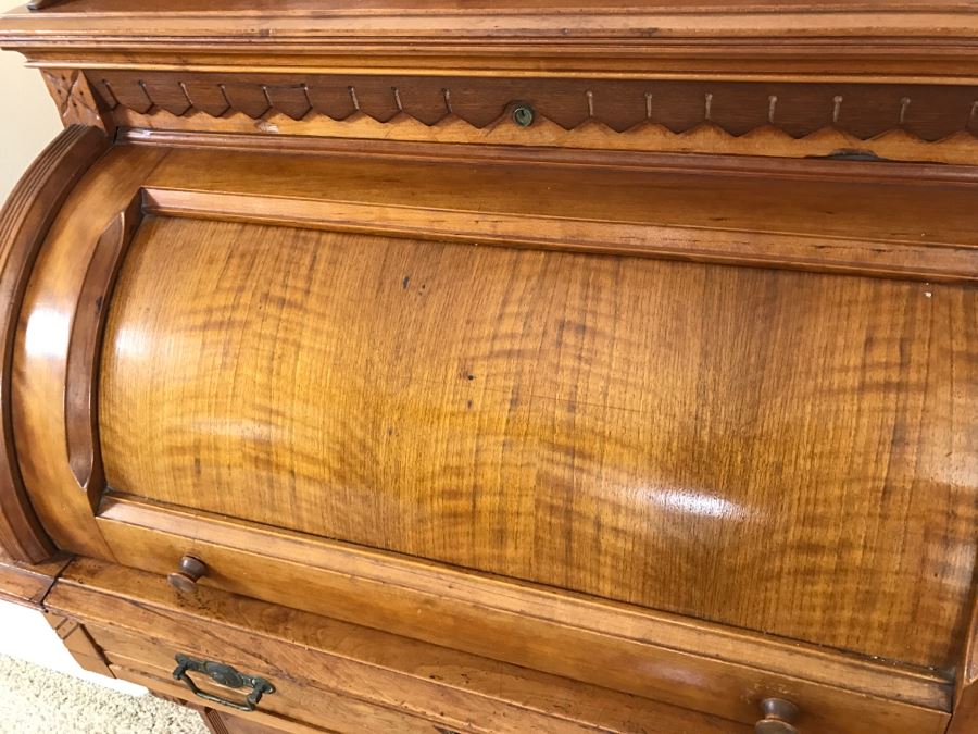Stunning Antique Eastlake Roll Top Desk [Photo 12]