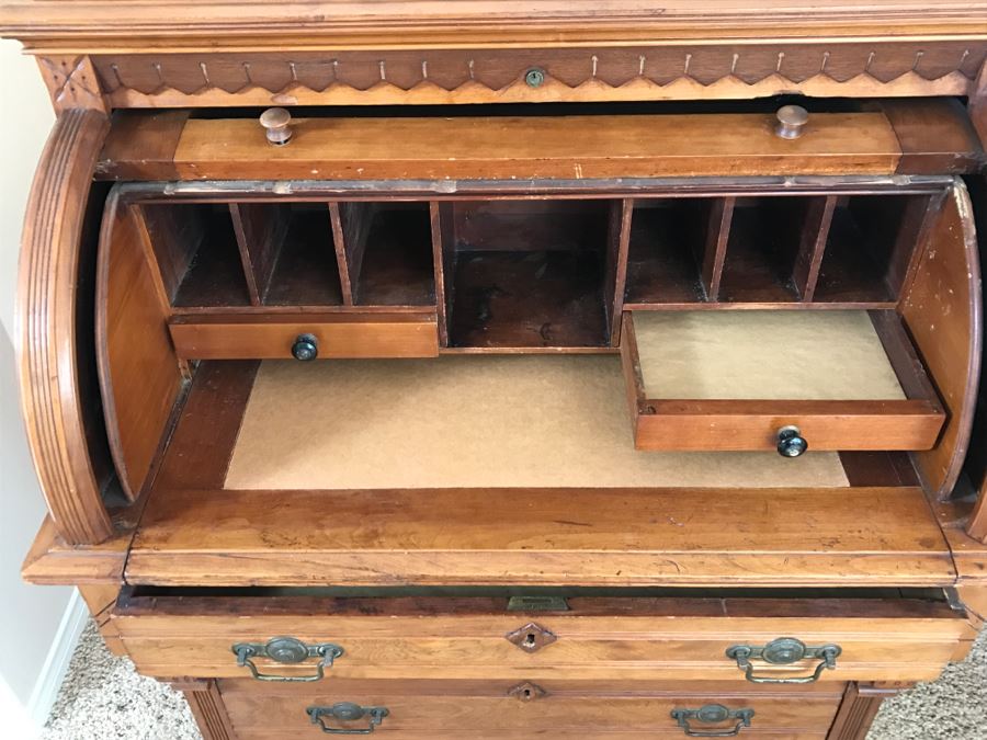Stunning Antique Eastlake Roll Top Desk [Photo 13]