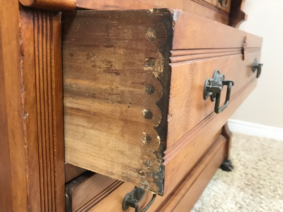 Stunning Antique Eastlake Roll Top Desk [Photo 16]