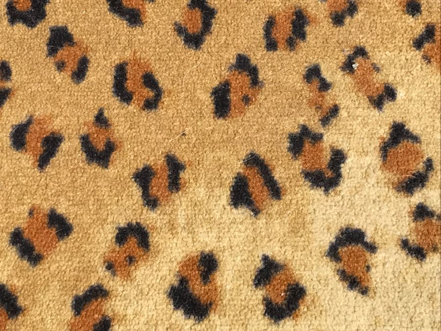 Faux Leopard Pattern Synthetic Area Rug [Photo 8]