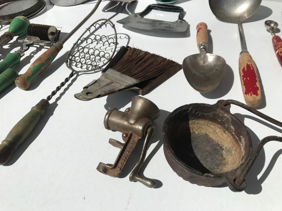 Vintage Kitchen Utensil Item Lot [Photo 10]