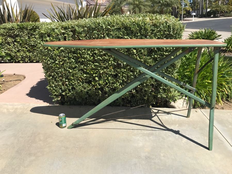 Antique Wooden Ironing Board [Photo 5]