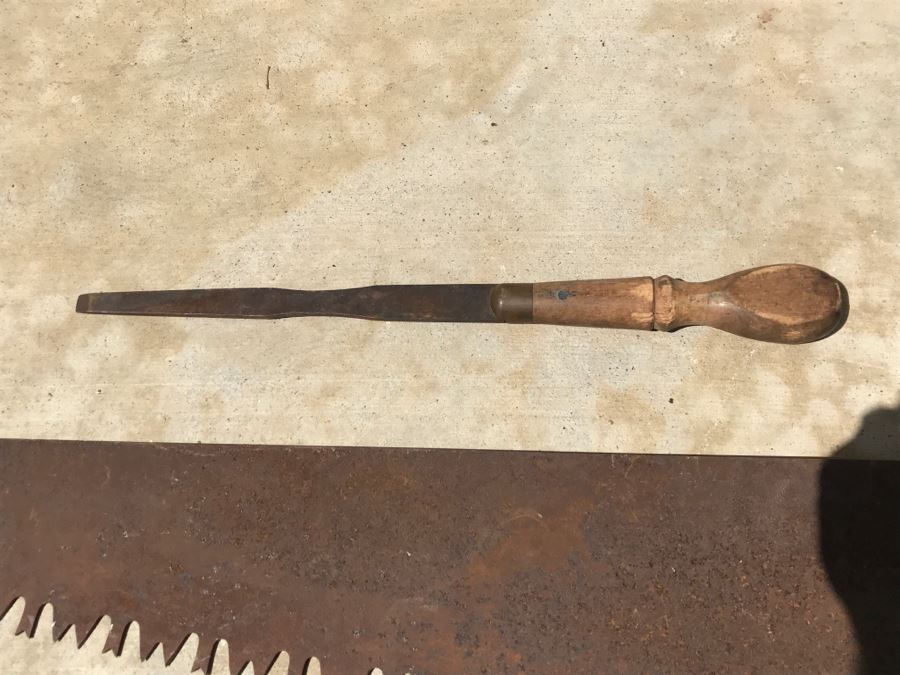 Vintage Henry Disston & Sons One-Man Two-Handle Saw And Vintage Chisel [Photo 7]