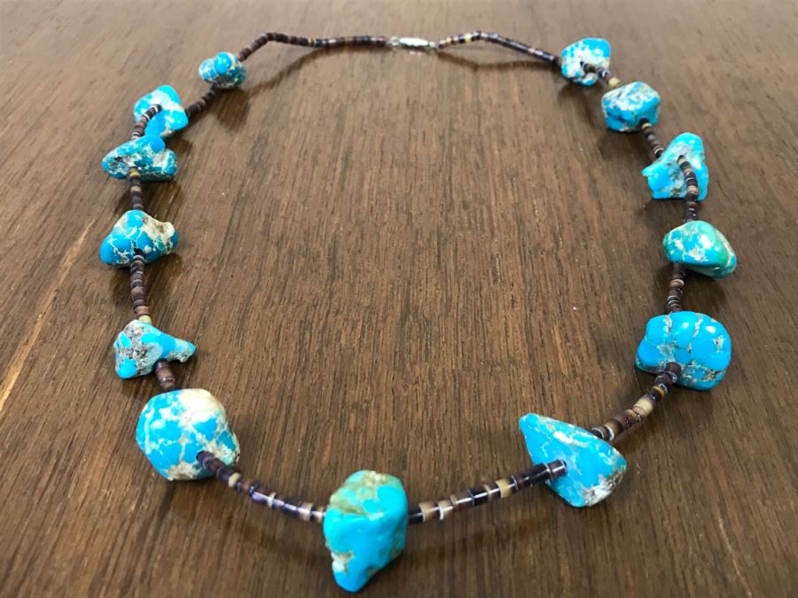 Turquoise Necklace [Photo 3]