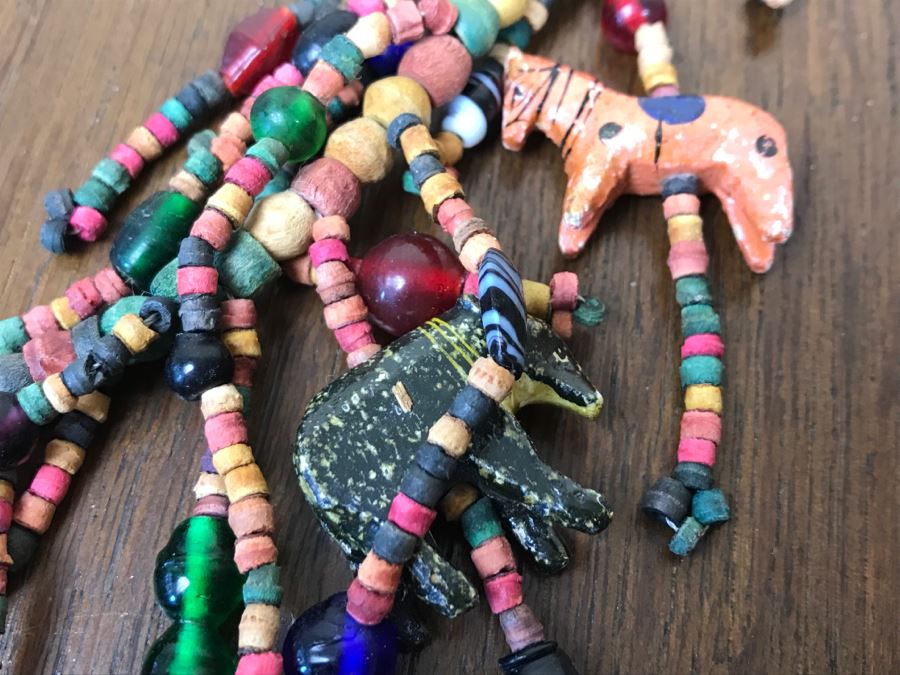 (2) Ethnic Necklaces [Photo 4]