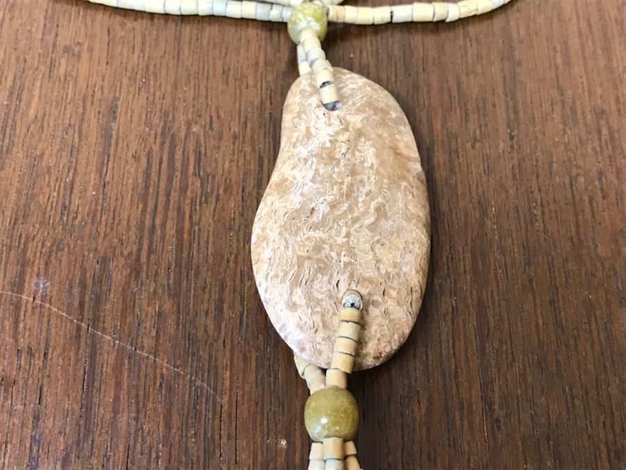 Hand Made Stone Necklace [Photo 4]