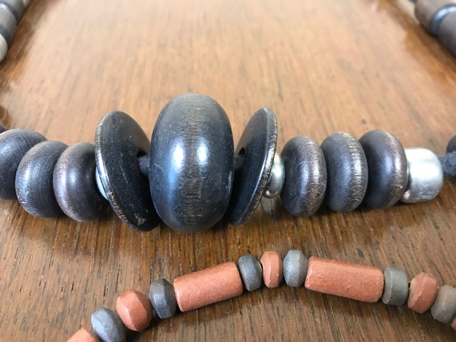 Set Of (4) Necklaces [Photo 5]