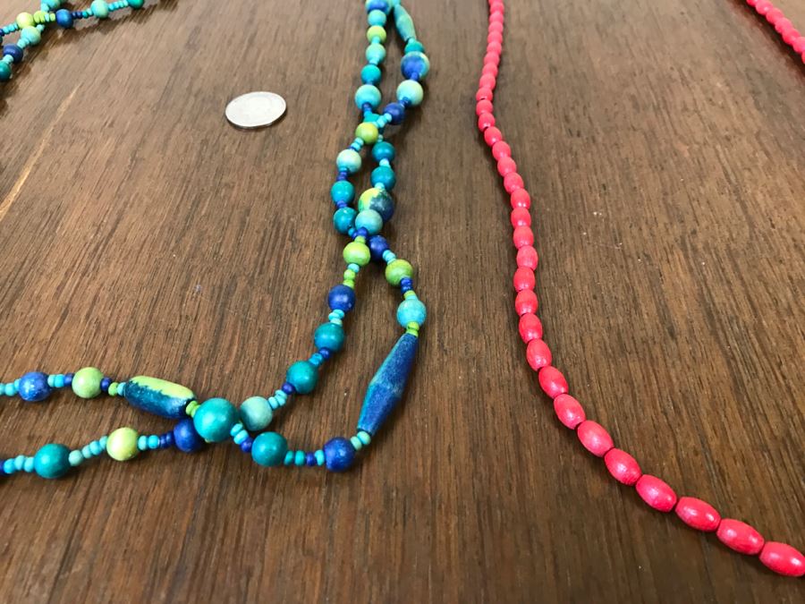 Set Of (2) Necklaces [Photo 3]