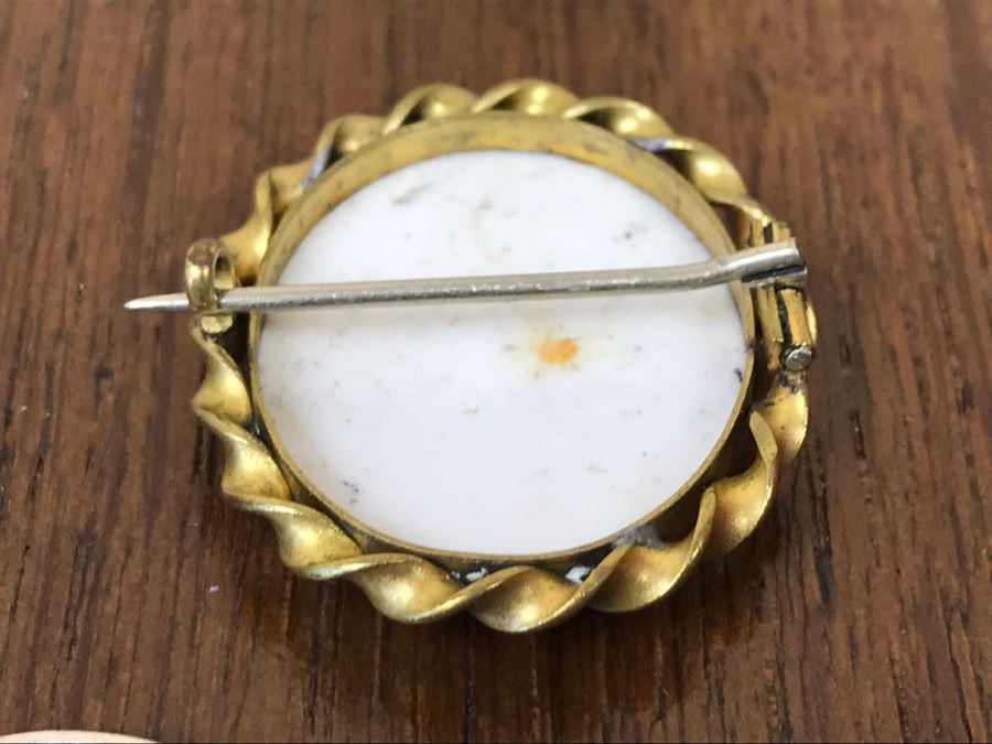 Pair Of Brooches Pins [Photo 8]