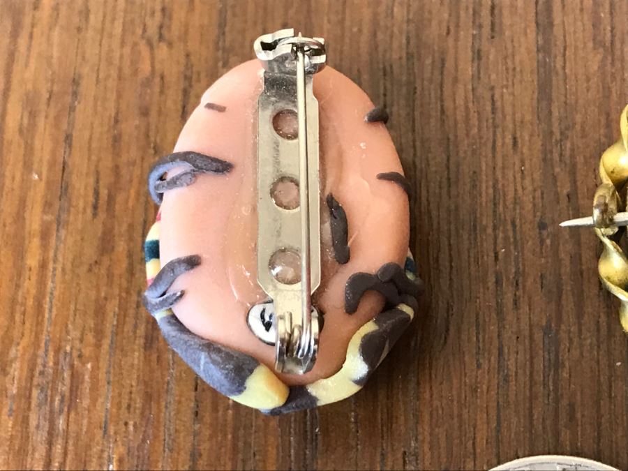 Pair Of Brooches Pins [Photo 9]