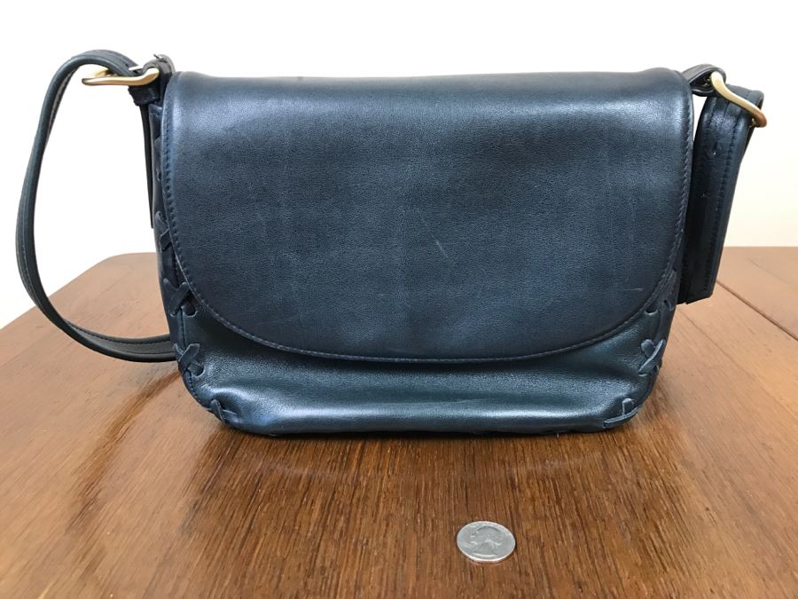 Jeanne Benet Leather Handbag [Photo 7]