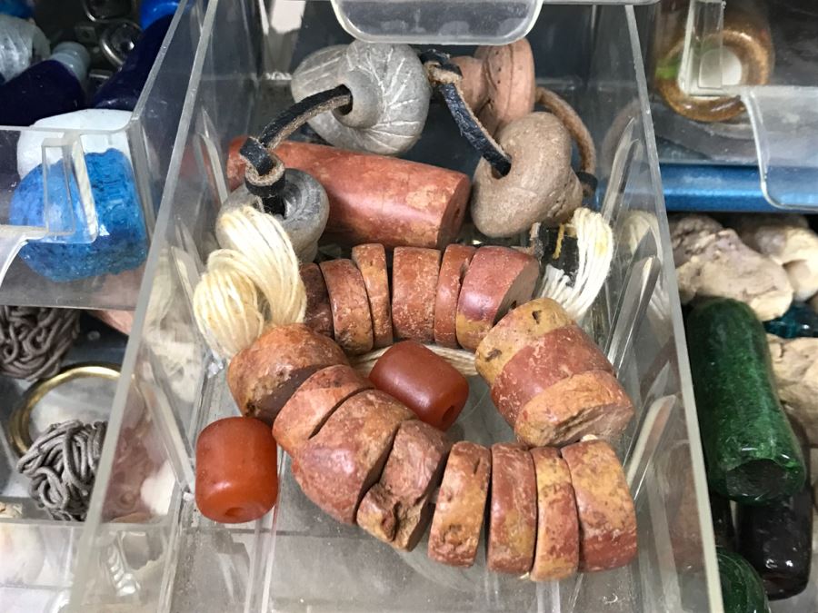 Nice Bead Lot For Making Jewelry And Storage Cabinet - See All Photos [Photo 11]