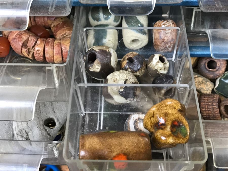 Nice Bead Lot For Making Jewelry And Storage Cabinet - See All Photos [Photo 5]