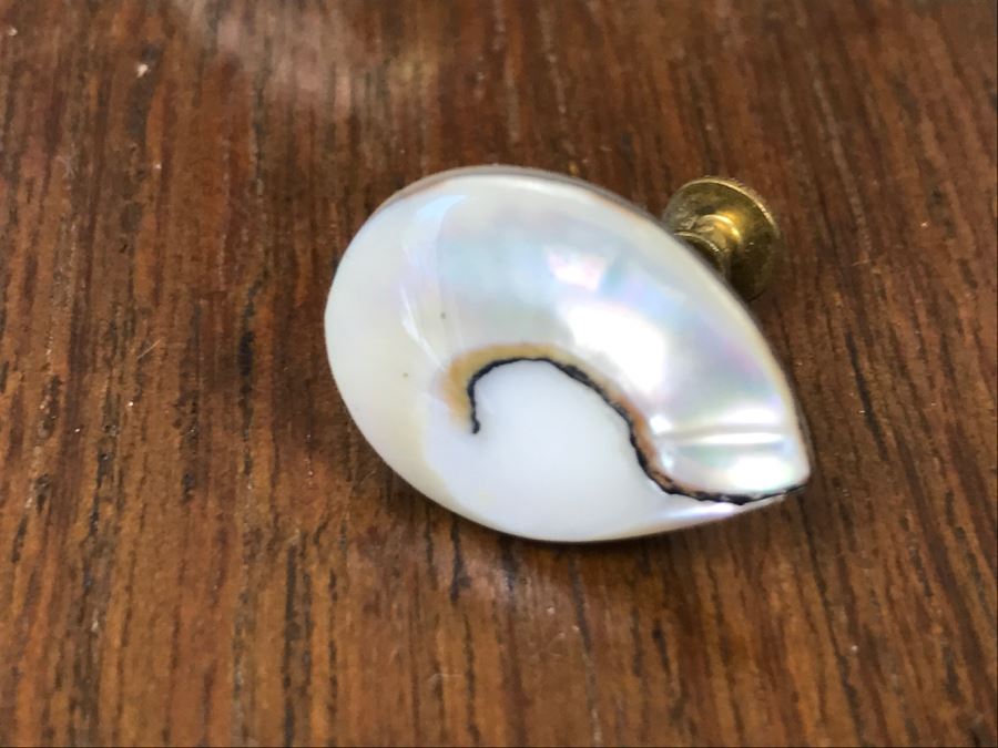 Vintage Filigree Necklace With Shell, Shell Bracelet And Pair Of Earrings [Photo 10]